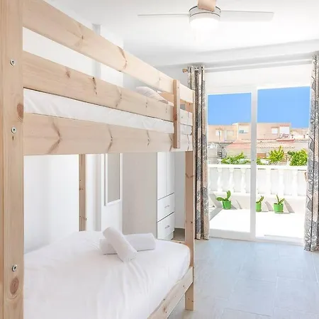 Blue Dream 4 - Sea Views, Terrace And Pool Apartment